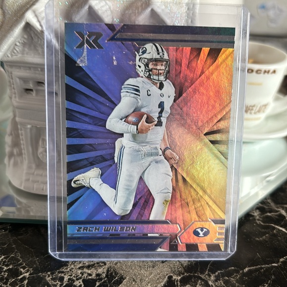 4 Zach Wilson Sport Cards - Picture 3 of 4